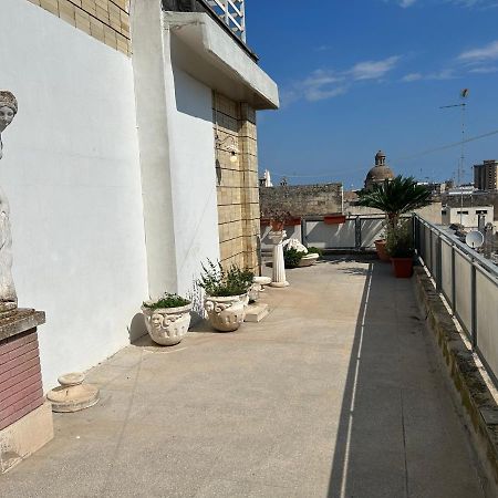 Terrazza Santo Oronzo Διαμέρισμα Λέτσε Εξωτερικό φωτογραφία