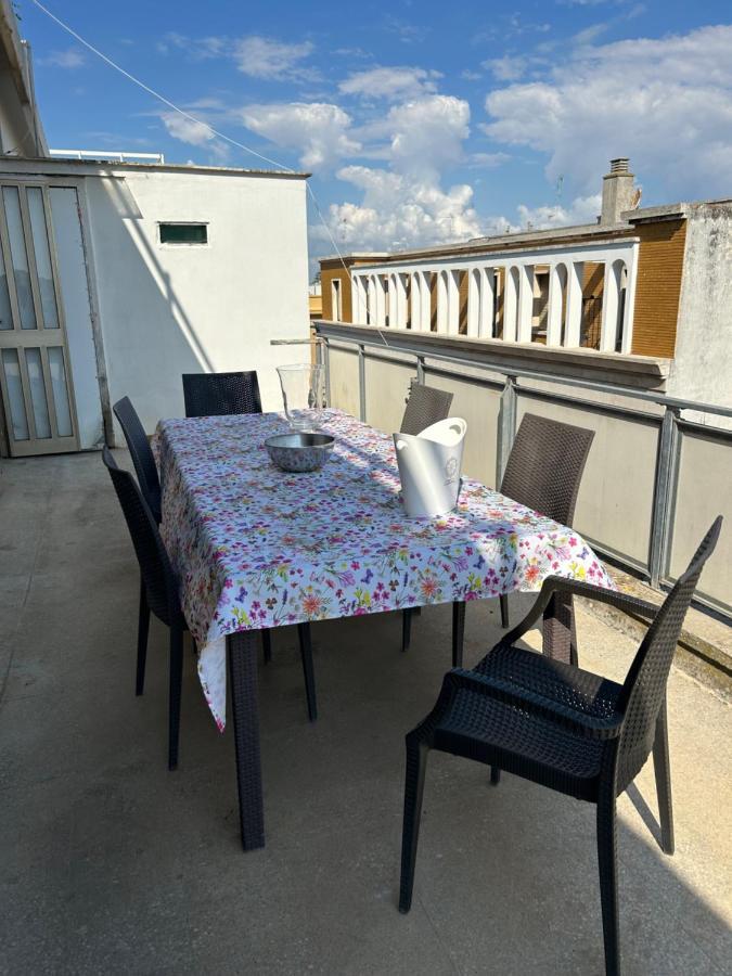Terrazza Santo Oronzo Διαμέρισμα Λέτσε Εξωτερικό φωτογραφία